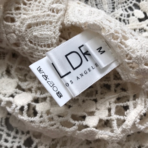 🐸👑 Beautiful crochet blouse - Picture 7 of 8